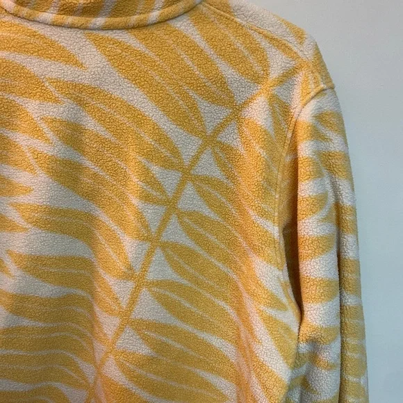 Patagonia Synchilla Yellow and Cream Pullover Size Large - Picture 7 of 8